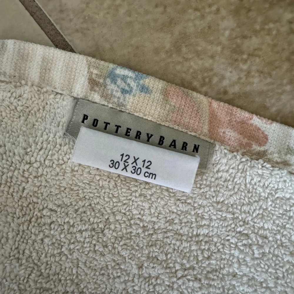 Pottery Barn ~Butterfly Script~ Washcloth ~ Bathroom